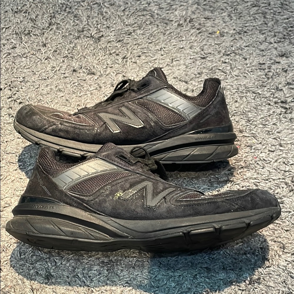 New balance 990 v5